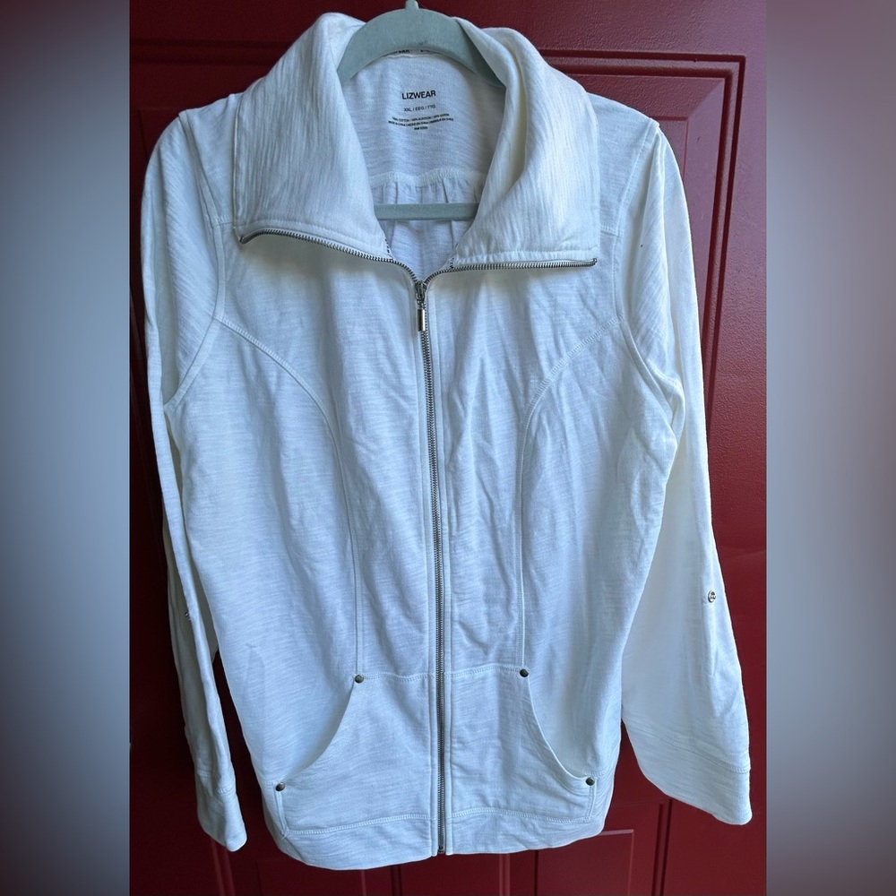 Lizwear Women's New With Tags White Zip-Up Jacket, Size XXL